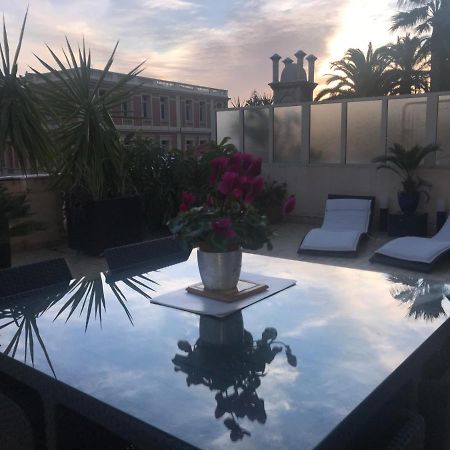 Appartement Terrasse Dans Palace Centre Ville Ментона Экстерьер фото